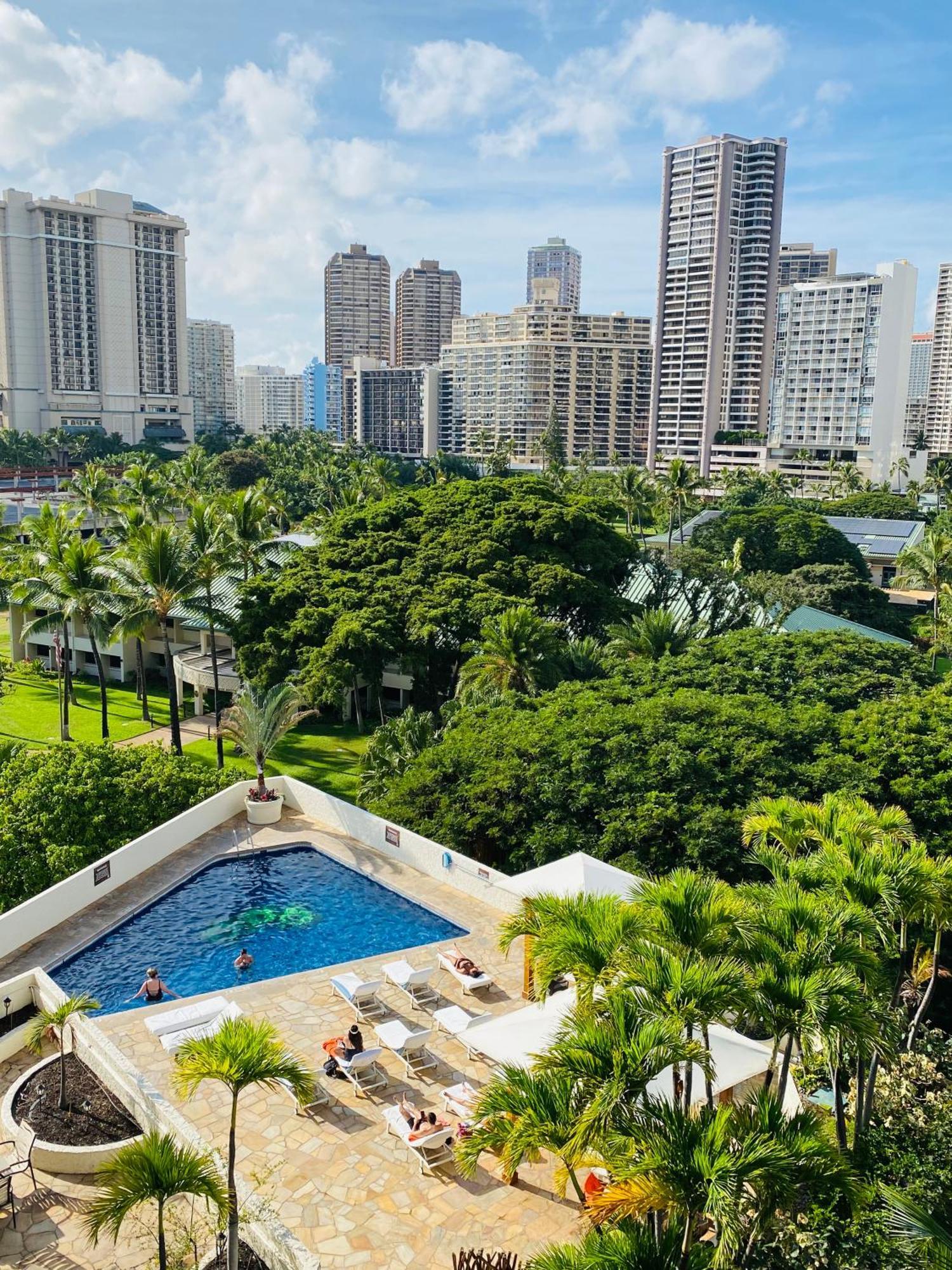 Cozy Studio With Free Parking In Waikiki Гонолулу Екстер'єр фото