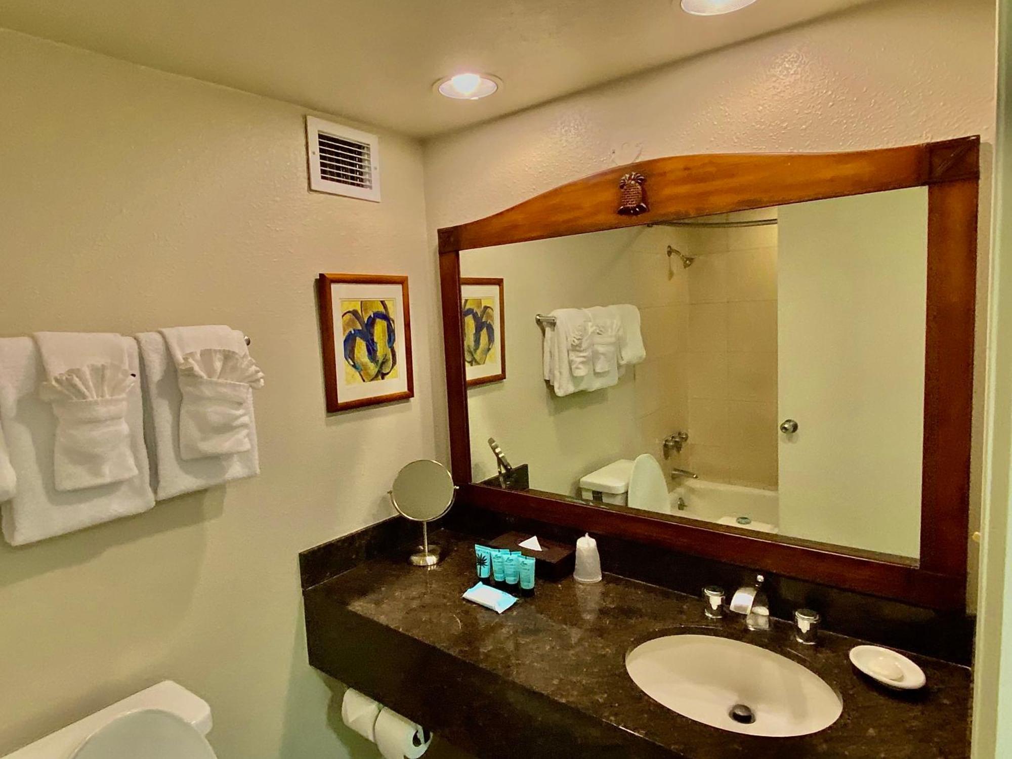 Cozy Studio With Free Parking In Waikiki Гонолулу Екстер'єр фото